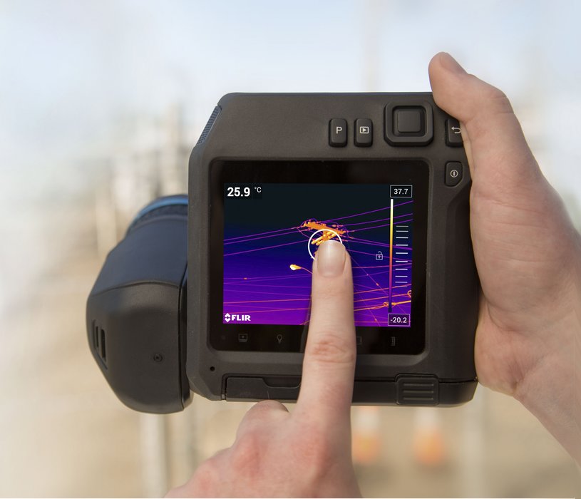 FLIR 1-TOUCH LEVEL/SPAN 
Gebruiksvriendelijk en grotere nauwkeurigheid en contrast 
van het warmtebeeld